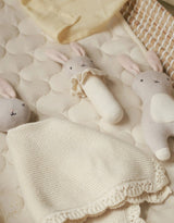 Avery Row LHTBUN Hochet Little Hands - Lapin - Avery Row vendu par Veille sur toi