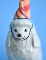 Camp Hollow SURCT0039 Porte-bougie en porcelaine - Cake Topper - Caniche - Camp Hollow vendu par Veille sur toi