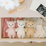 Cuddle + kind BBYBERALPPK003 Peluche - Bébé ours bouclé 7" - Fraise - Cuddle + kind vendu par Veille sur toi