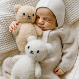 Cuddle + kind BBYBERALPPK003 Peluche - Bébé ours bouclé 7" - Fraise - Cuddle + kind vendu par Veille sur toi