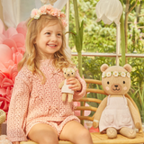 Cuddle + kind TINYHONBEROLV4 Peluche avec jolie boîte - Tiny 6" - Olivia l'ours miel - Cuddle + kind vendu par Veille sur toi