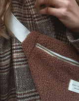Dans le sac ⚜ BELT-SHER-PACA Sac banane en sherpa - Pécan - Dans le sac vendu par Veille sur toi