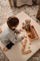 KAM ⚜ KAM-TAPISJEUX Tapis de Jeux Rembourré en Cuir Végétalien - KAM vendu par Veille sur toi