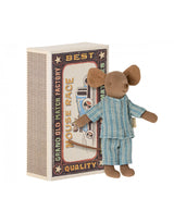 Maileg 17-3201-01 Grand frère souris brune avec pyjamas bleu ligné blanc dans sa boîte d'allumette - Maileg vendu par Veille sur toi