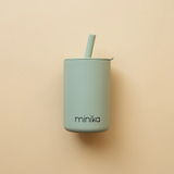 Minika ⚜ VerrePailleCouvercle-Sauge Verre avec paille et couvercle - Minika Sauge vendu par Veille sur toi