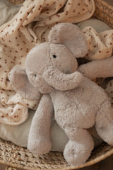 Snuggle Bunnies SB-Olive Peluche Olive l'éléphant - Snuggle Bunnies vendu par Veille sur toi