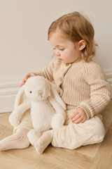 Snuggle Bunnies SB-Pen-Mar Peluche Pénélope le lapin - Marshmallow - Snuggle Bunnies vendu par Veille sur toi