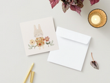 Veille sur toi ⚜ VST-CARTE-008 Carte de souhaits - Lapine dans les fleurs - Veille sur toi vendu par Veille sur toi