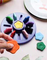 Djeco 12 crayons fleurs pour les petits - Djeco vendu par Veille sur toi