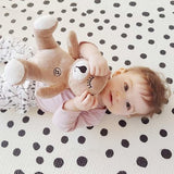 Moka - Peluche musicale - Moka marque Moka vendu par Veille sur toi