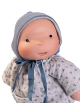 Antonio Juan ANT-86321 Poupée biologique Ariel 26 cm - Motif fleuri bleu avec bonnet - Antonio Juan vendu par Veille sur toi