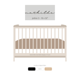 bassinette. sku-45542653493561 NOM EN BOIS PERSONNALISÉ - Lettres attachées POLICE 3 / 16 x 32 pouces / Naturel vendu par Veille sur toi