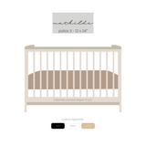 bassinette. sku-45542653591865 NOM EN BOIS PERSONNALISÉ - Lettres attachées POLICE 3 / 12 x 24 pouces / Naturel vendu par Veille sur toi