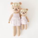 Cuddle + kind Peluche - Olivia l'ourson de miel - Cuddle + kind vendu par Veille sur toi