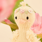 Cuddle + kind TINYDUCFLOMV4 Peluche avec jolie boîte - Tiny 6" - Flora le Canard - Cuddle + kind vendu par Veille sur toi