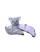 Hugimals HUG043BA - PB Peluche lestée enveloppante Hugaround - Berkeley la chauve-souris - Hugimals vendu par Veille sur toi