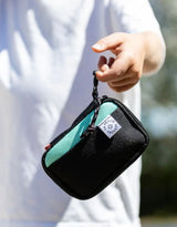La petite trousse ⚜ La Micro - Trousse de premiers soins - La Petite Trousse vendu par Veille sur toi