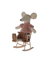 Maileg 11-4112-00 Chaise berçante pour souris - Rose poudré foncé - Maileg vendu par Veille sur toi