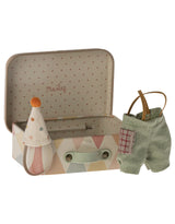Maileg 17-4103-00 Vêtement pour petit frère souris - Déguisement de clown dans une petite valise - Maileg vendu par Veille sur toi