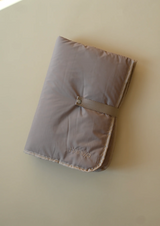 Minika ⚜ SacCouches-Latte Sac à couches - Latté - Minika vendu par Veille sur toi