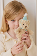 Snuggle Bunnies S10411156225 Breloque pour sac - Arthur l'ours de fête - Sky - Snuggle Bunnies vendu par Veille sur toi