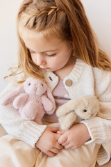 Snuggle Bunnies SB-PenLit-Blo Peluche petite Pénélope le lapin - Blossom - Snuggle Bunnies vendu par Veille sur toi
