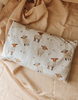 Veille sur toi ⚜ Ensemble duo taie et oreiller pour enfant - Les doux moutons - Veille sur toi vendu par Veille sur toi