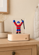 Veille sur toi ⚜ Lampe de table - Joueur de hockey - Veille sur toi vendu par Veille sur toi