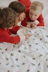 Veille sur toi ⚜ Ma p'tite couverte - Petit Papa Noël - Veille sur toi vendu par Veille sur toi