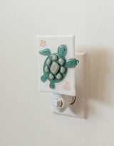 Veille sur toi ⚜ VL-084-00 Veilleuse - Tortue de mer - Veille sur toi vendu par Veille sur toi