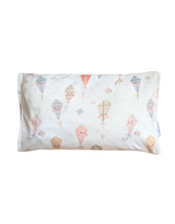 Veille sur toi VST-TO-DUO-CVOLANT Ensemble duo taie et oreiller pour enfant - Cerf-volant - Veille sur toi vendu par Veille sur toi