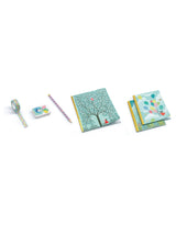 Coffret papeterie Charlotte - Djeco marque  Djeco vendu par Veille sur toi