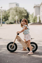 Vélo d'équilibre CLASSIQUE - Naturel - Kinderfeets Default marque  Kinderfeets vendu par Veille sur toi